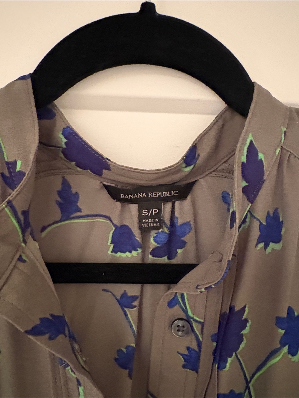 Banana Republic Taupe Blouse with Blue Floral Print - Picture 2 of 3